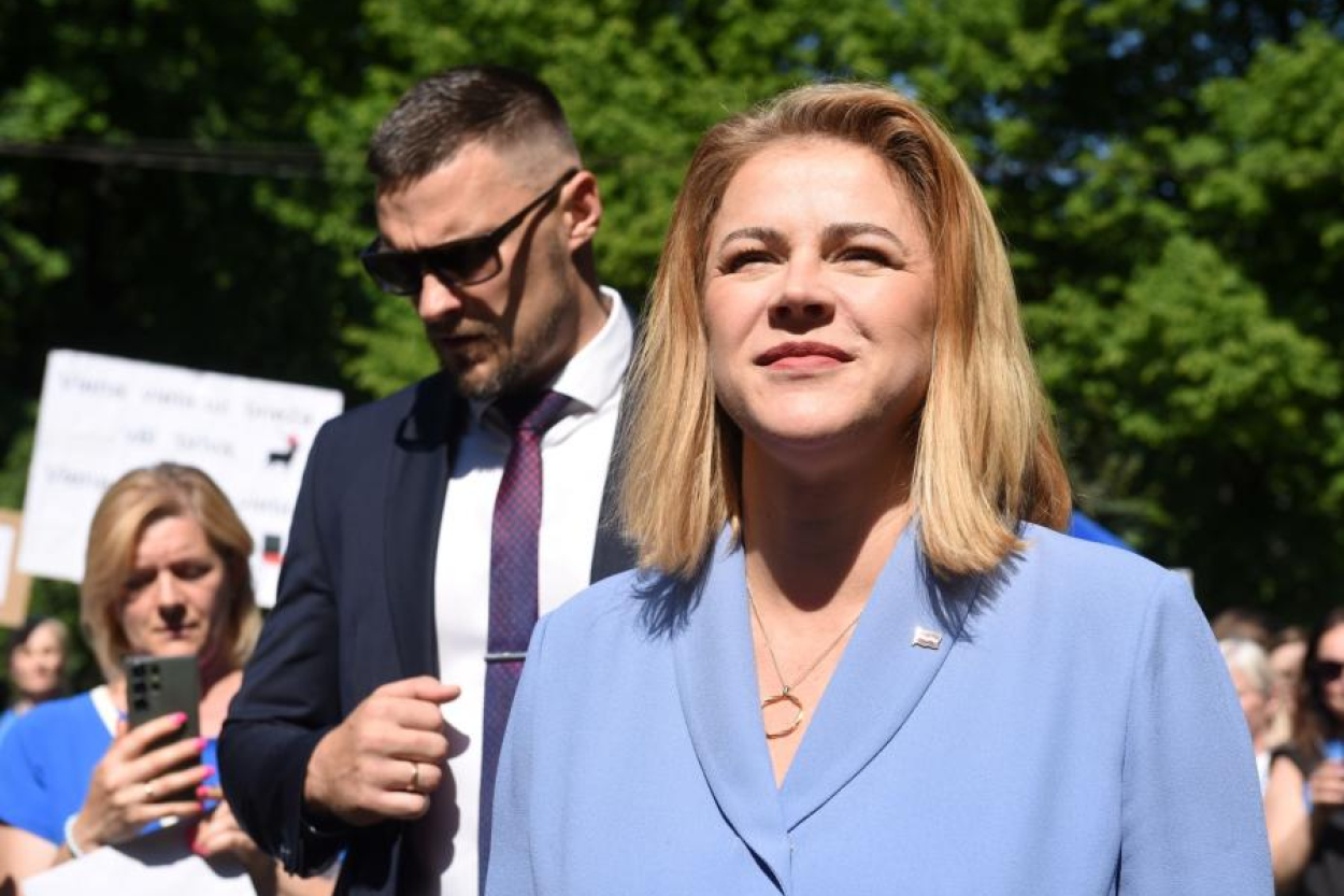 Ministru prezidente dosies ikgadējā atvaļinājumā