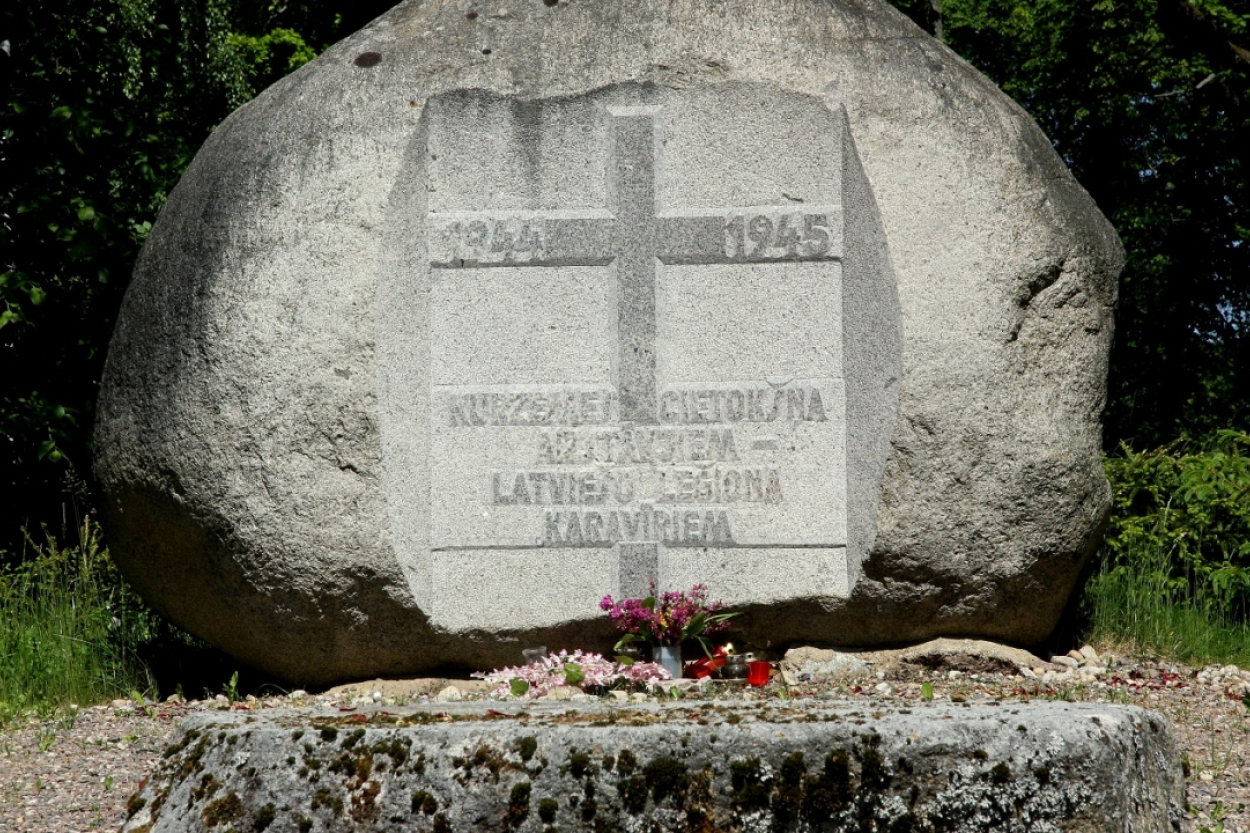 Tiesa attaisno Krievijas pilsoni lietā par leģionāru piemiņas vietas apgānīšanu