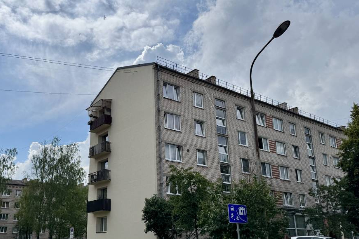 Daugavpils 9 namos ir pabeigta vai turpinās siltināšana (+VIDEO)