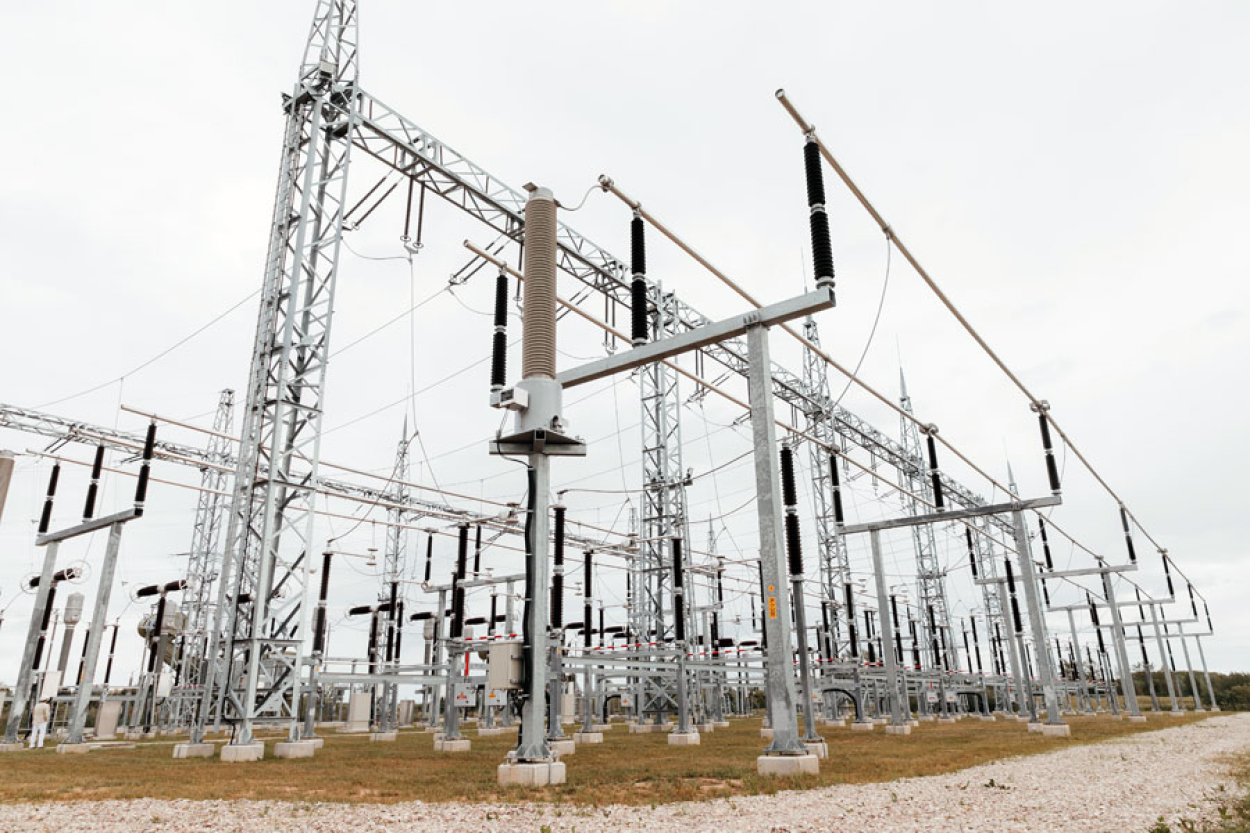 AST piedāvā samazināt elektroenerģijas pārvades tarifus par 0,7% (+VIDEO)