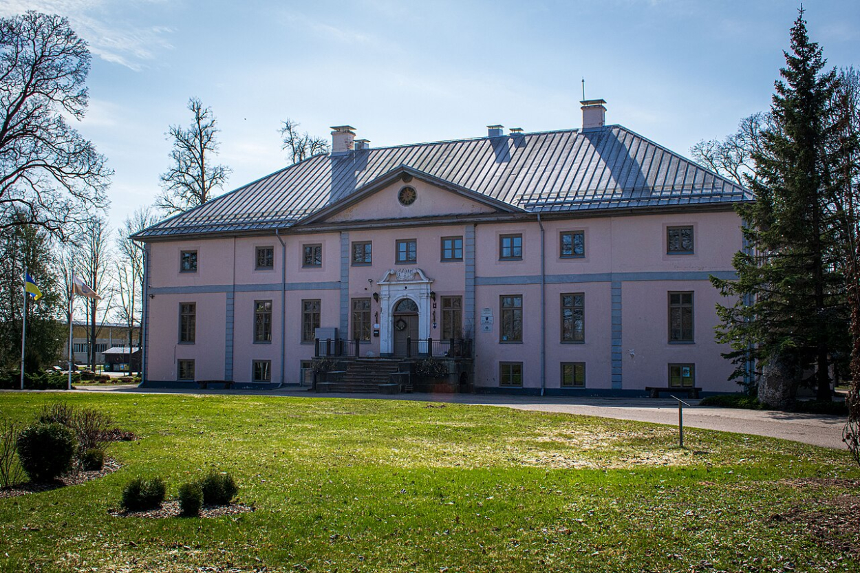 Jelgavas novadā restaurēs seno Vilces muižu (+VIDEO)