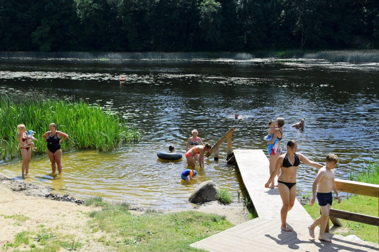 Vai Kuldīgā peldēties ir bīstami: speciālisti dalās viedokļos
