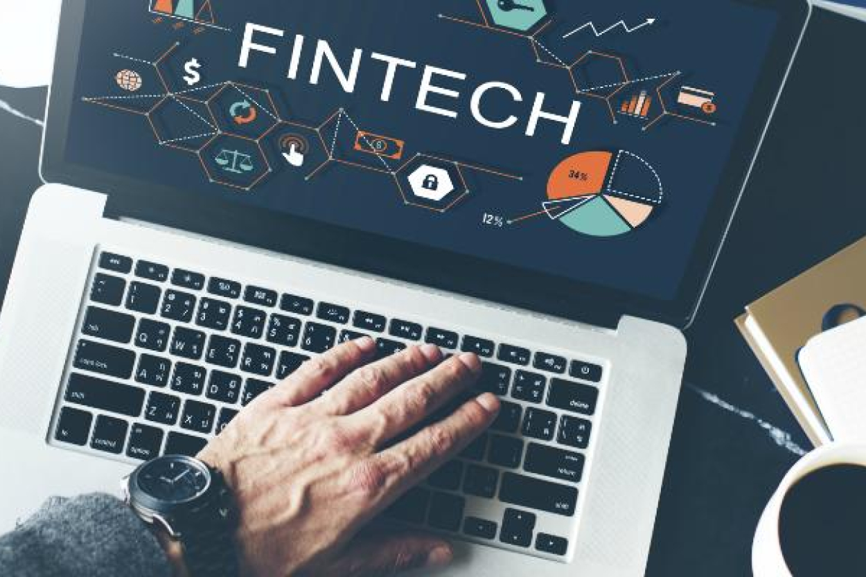 Izstrādāta LR finanšu tehnoloģiju sektora attīstības stratēģija 2025.-2027.gadam