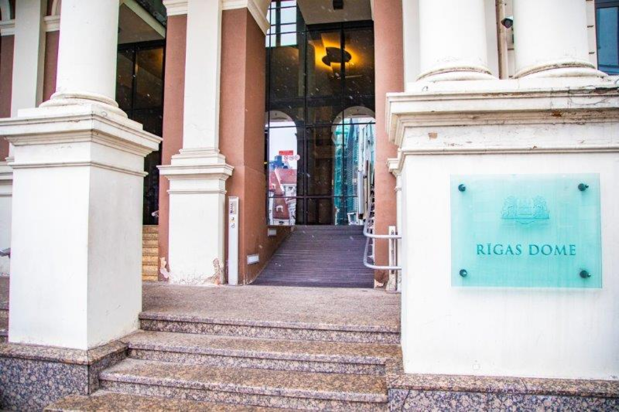 Skandāls: Tele2 nepiedalīsies Rīgas pašvaldības sakaru pakalpojumu iepirkumā