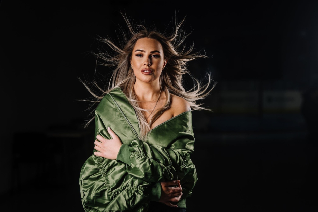 Valmieras hiphopa māksliniece ANZY izdod jaunu singlu (+VIDEO)