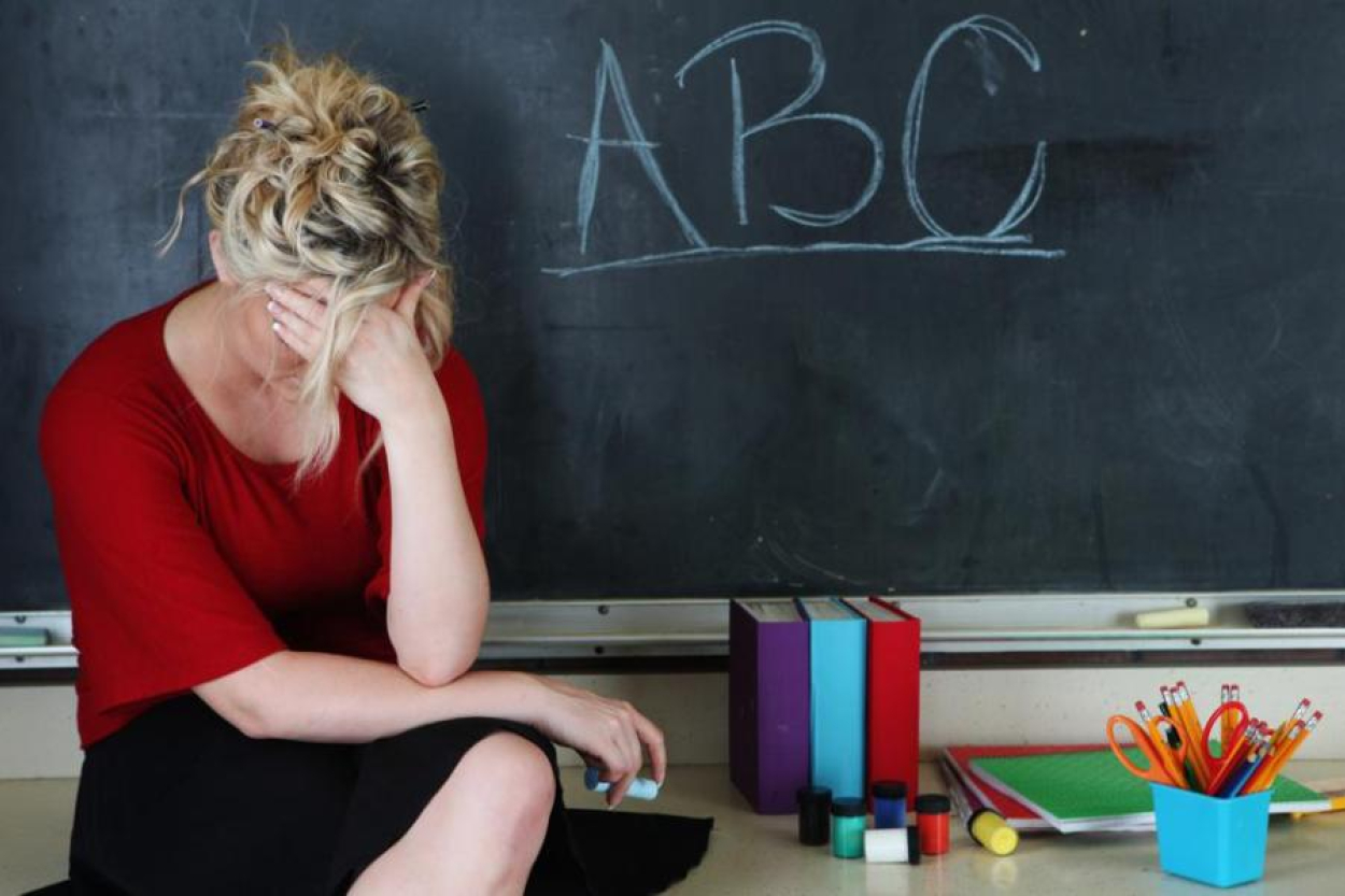 Deputāti vērtēs iniciatīvu pedagogiem ļaut agrāk doties pensijā