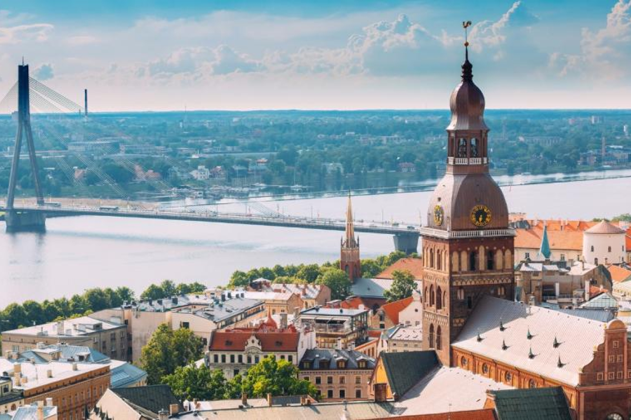 Augustā dzīvokļu piedāvājums Rīgā samazinājās par 6%