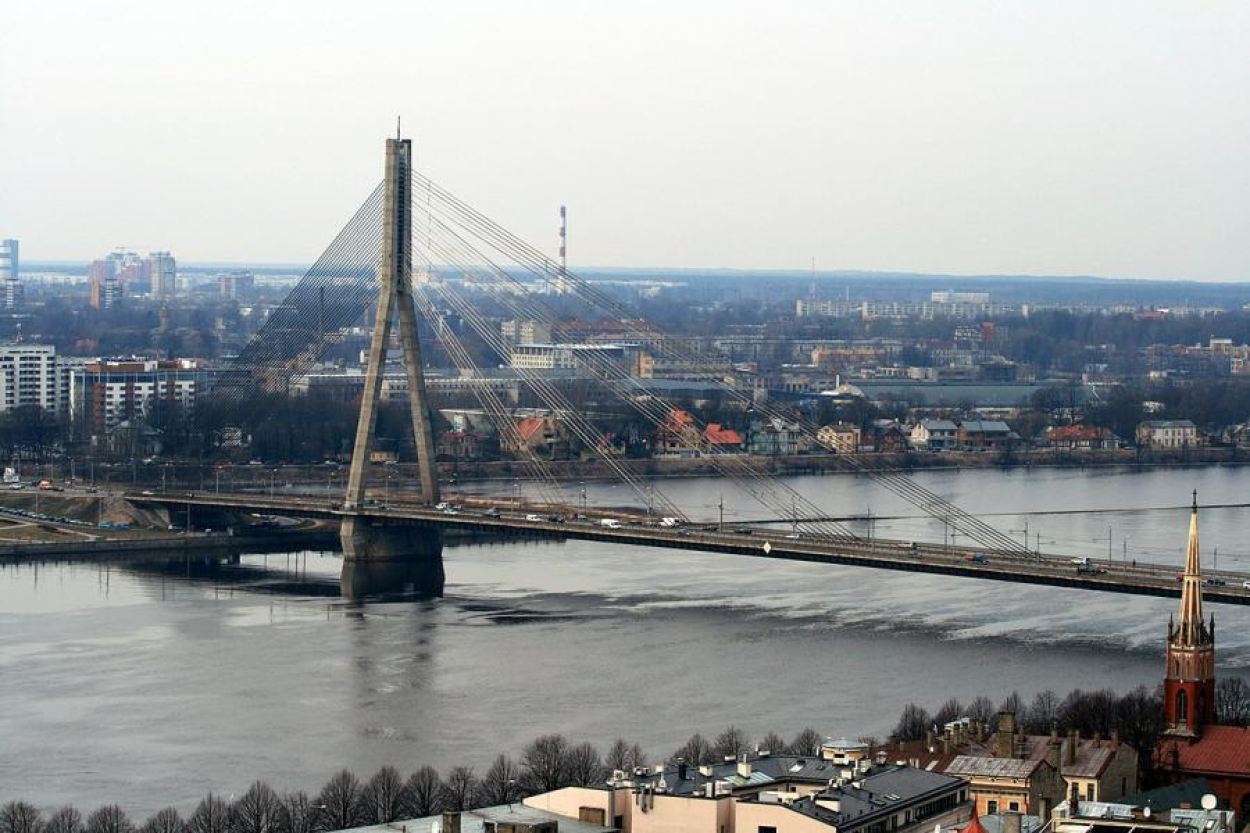Vanšu tilta pārbūvi piedāvā veikt par aptuveni 70 miljoniem eiro